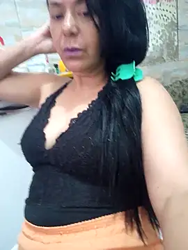 Snapshot of lucineia7 chatting on November 2025 08:49:01 PM lucineia7 online show from November 2025 08:49:01 PM