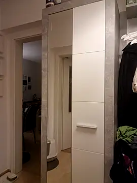 Chrissiosaurus online show from February 2026 05:02:02 PM