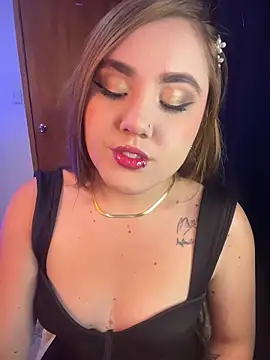 Dakota Greys online show from October 2025 01:45:02 PM