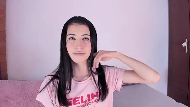 ScarlettRosetti online show from November 2025 07:01:01 AM