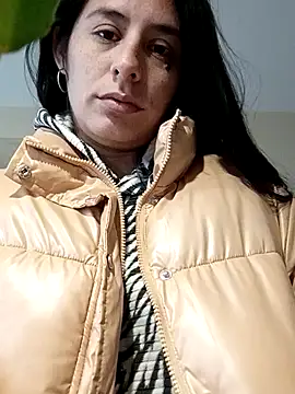 Snapshot of lucixxx14 chatting on September 2025 04:21:02 PM lucixxx14 online show from September 2025 04:21:02 PM