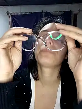 Snapshot of lucixxx14 chatting on October 2025 04:46:02 AM lucixxx14 online show from October 2025 04:46:02 AM