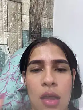 Snapshot of Valery_lux16 chatting on September 2025 03:43:01 AM Valery lux16 online show from September 2025 03:43:01 AM