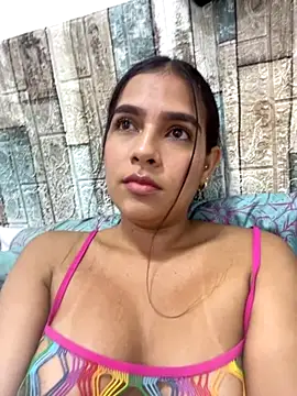 Snapshot of Valery_lux16 chatting on October 2025 02:06:01 AM Valery lux16 online show from October 2025 02:06:01 AM