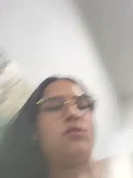 Snapshot of Valery_lux16 chatting on November 2025 12:54:01 AM Valery lux16 online show from November 2025 12:54:01 AM