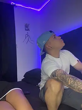 BoomChikaWow online show from September 2025 06:06:02 AM