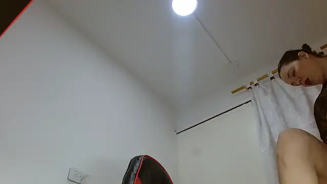 Snapshot of Alice_pussyhairy chatting on November 2025 07:56:01 AM Alice pussyhairy online show from November 2025 07:56:01 AM