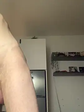 alessiobaz online show from February 2026 09:27:02 PM