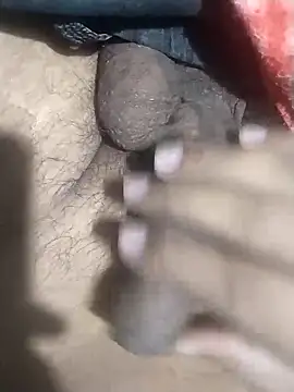 Naive boy online show from November 2025 12:27:02 PM