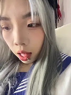 Snapshot of Aloves-21 chatting on November 2025 12:16:02 PM Aloves-21 online show from November 2025 12:16:02 PM