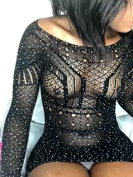 Fun size86 online show from October 2025 08:42:02 PM