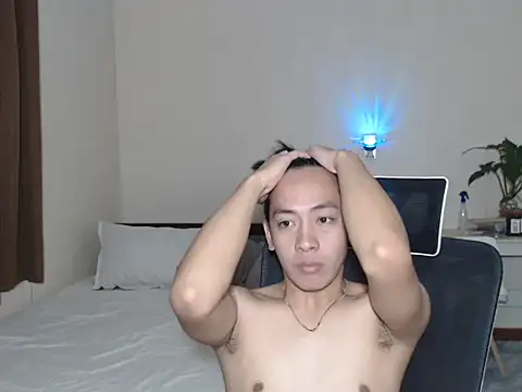 Snapshot of niel_cumshow chatting on October 2025 05:24:01 AM niel cumshow online show from October 2025 05:24:01 AM