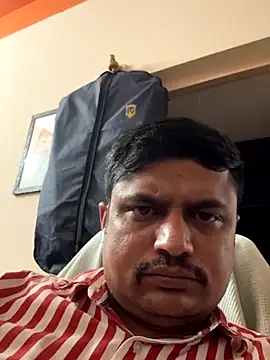 Snapshot of riyam5505 chatting on September 2025 02:41:01 PM riyam5505 online show from September 2025 02:41:01 PM