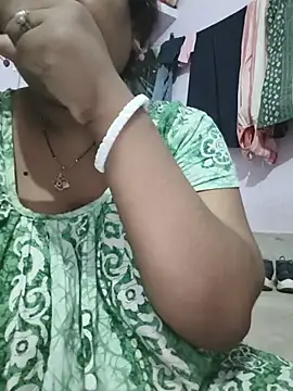 Deborbhavi222 online show from June 2026 04:22:01 PM