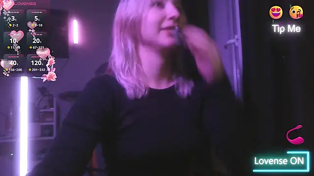 ChristinaFivePlus online show from October 2025 07:12:01 PM