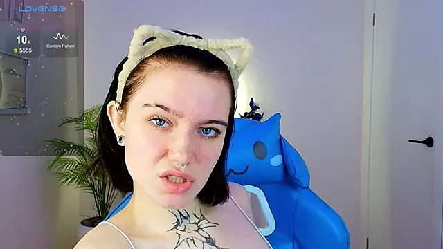 Snapshot of Elastikisss chatting on November 2025 02:24:02 AM Elastikisss online show from November 2025 02:24:02 AM