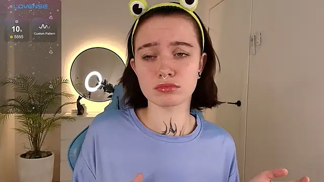 Snapshot of Elastikisss chatting on November 2025 02:10:01 AM Elastikisss online show from November 2025 02:10:01 AM