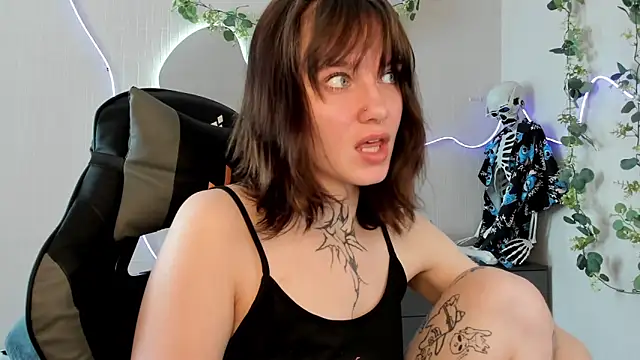 Elastikisss online show from May 2026 07:58:01 AM