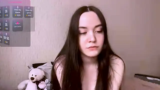 Snapshot of VividSienna chatting on April 2026 09:48:02 AM VividSienna online show from April 2026 09:48:02 AM