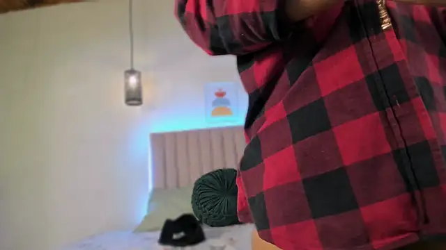 danika moriii online show from October 2025 11:24:02 PM