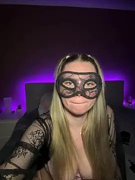 Snapshot of Cherrycolada chatting on February 2026 11:34:02 PM Cherrycolada online show from February 2026 11:34:02 PM