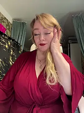 Sweet-blonde online show from June 2026 12:32:02 AM