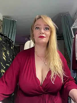 Sweet-blonde online show from June 2026 11:24:01 PM