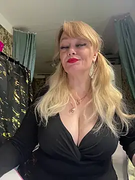 Sweet-blonde online show from June 2026 09:52:01 PM