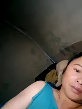 Snapshot of xuxulovezz chatting on October 2025 11:38:02 PM xuxulovezz online show from October 2025 11:38:02 PM