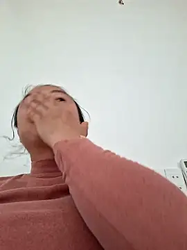 Snapshot of xuxulovezz chatting on November 2025 04:56:01 AM xuxulovezz online show from November 2025 04:56:01 AM