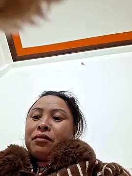 Snapshot of xuxulovezz chatting on November 2025 11:13:02 AM xuxulovezz online show from November 2025 11:13:02 AM