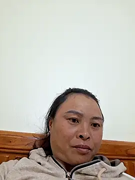 Snapshot of xuxulovezz chatting on December 2025 01:29:02 PM xuxulovezz online show from December 2025 01:29:02 PM