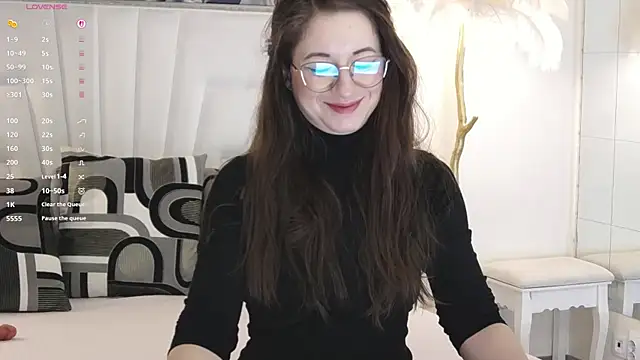JennaClover online show from April 2026 05:05:01 AM