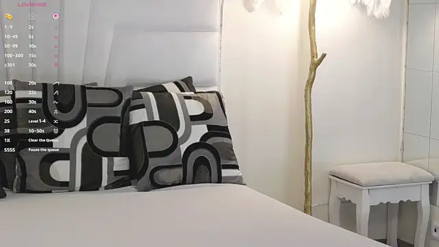 JennaClover online show from April 2026 05:05:02 AM