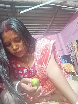 reya743 online show from February 2026 12:04:01 AM