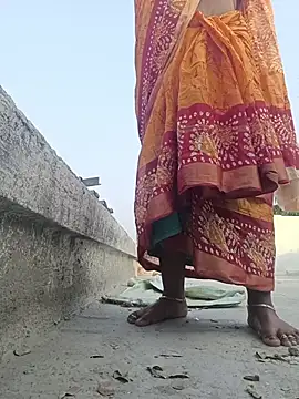 Snapshot of reya743 chatting on February 2026 10:55:01 AM reya743 online show from February 2026 10:55:01 AM