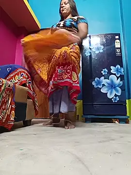 Snapshot of reya743 chatting on March 2026 04:33:01 PM reya743 online show from March 2026 04:33:01 PM