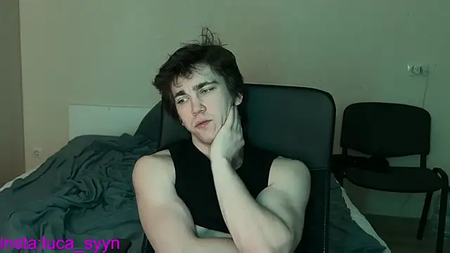 Snapshot of luca_syn chatting on September 2025 07:08:01 PM luca syn online show from September 2025 07:08:01 PM