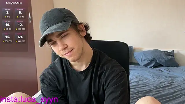 Snapshot of luca_syn chatting on October 2025 06:55:02 AM luca syn online show from October 2025 06:55:02 AM