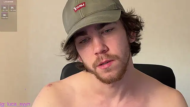 Snapshot of luca_syn chatting on November 2025 11:44:01 AM luca syn online show from November 2025 11:44:01 AM