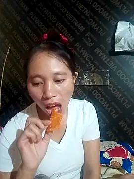 Snapshot of ruby-00 chatting on October 2025 05:00:01 PM ruby-00 online show from October 2025 05:00:01 PM