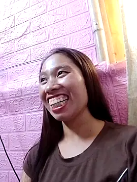 Snapshot of ruby-00 chatting on October 2025 04:35:02 AM ruby-00 online show from October 2025 04:35:02 AM