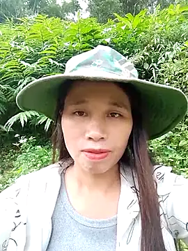 Snapshot of ruby-00 chatting on October 2025 12:58:01 AM ruby-00 online show from October 2025 12:58:01 AM