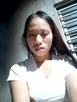 Snapshot of ruby-00 chatting on October 2025 10:33:01 PM ruby-00 online show from October 2025 10:33:01 PM