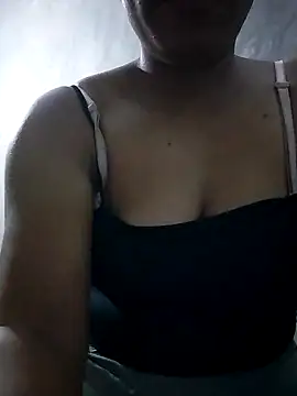 LylyCii96 online show from October 2025 07:41:01 AM