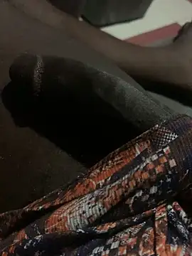 HUGE BLACK DICKY online show from October 2025 12:00:02 AM