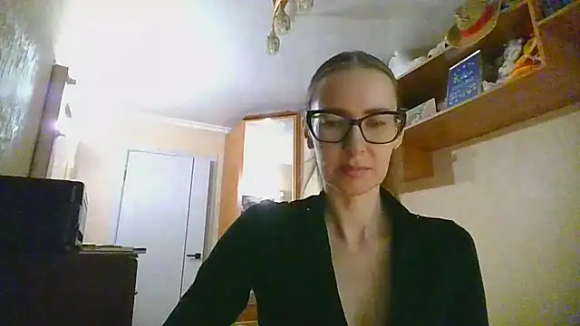 Norivann online show from October 2025 10:04:01 AM