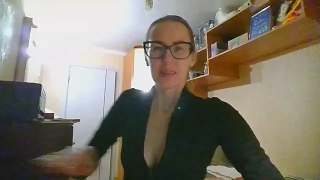 Norivann online show from November 2025 01:29:02 PM