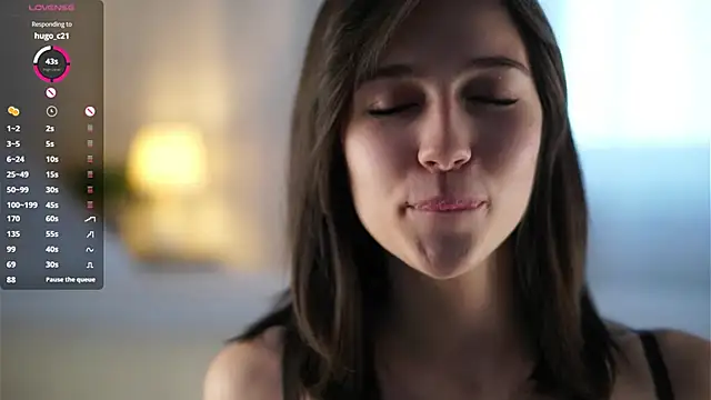 LettySlovacek online show from October 2025 02:12:02 AM