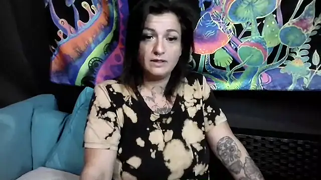 Snapshot of 88heygirlhey88 chatting on July 2026 08:16:01 AM 88heygirlhey88 online show from July 2026 08:16:01 AM